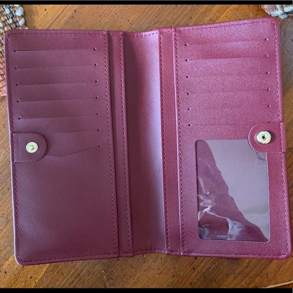NWT Vegan Leather Wallet - Picture 4 of 6